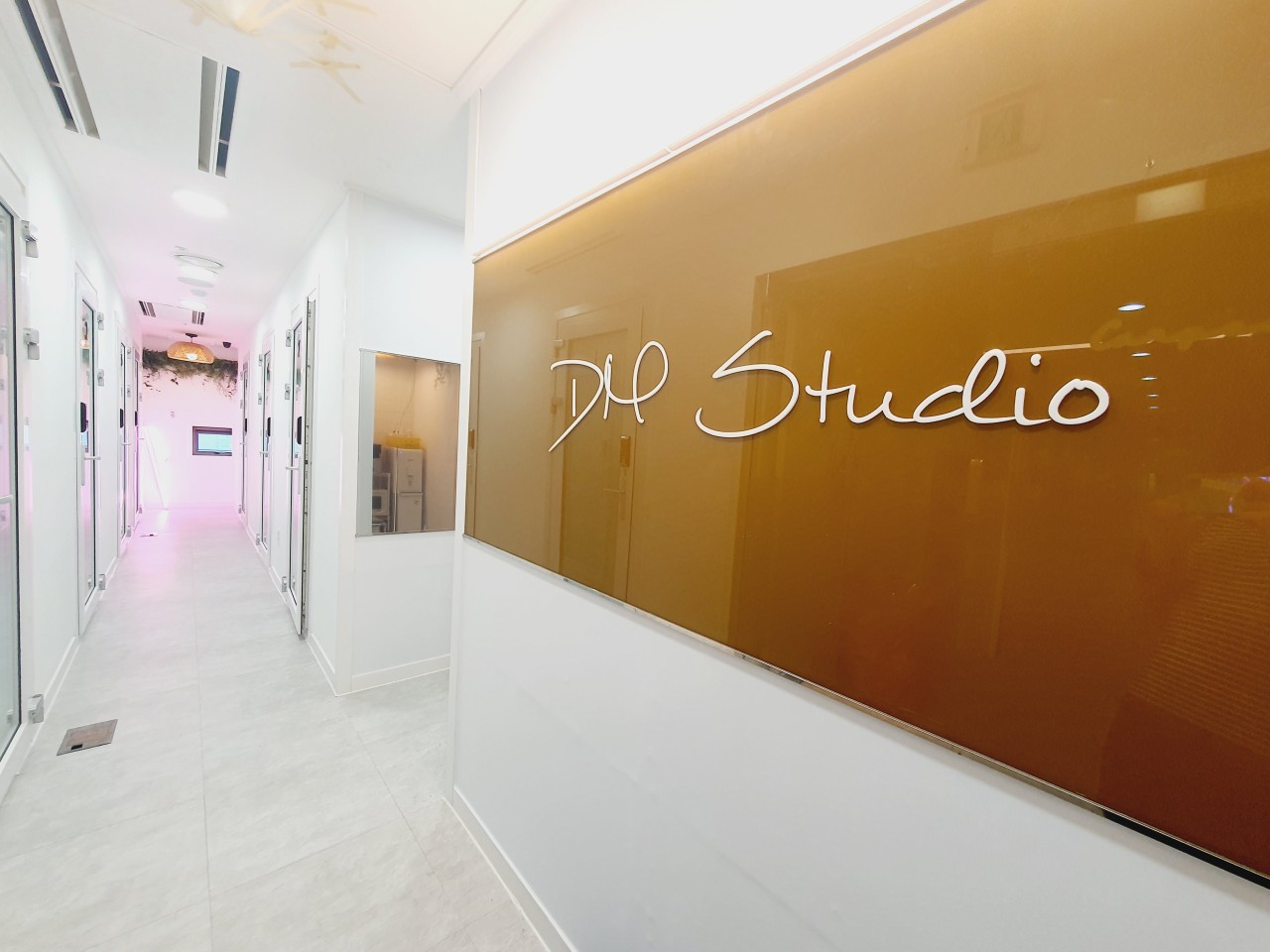 Studio image 5