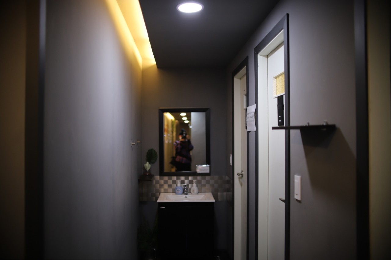 Studio image 4