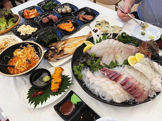 좋다게 회 세트 2인 메뉴 사진(네이버)