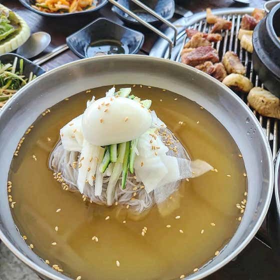 물냉면 메뉴 사진(네이버)