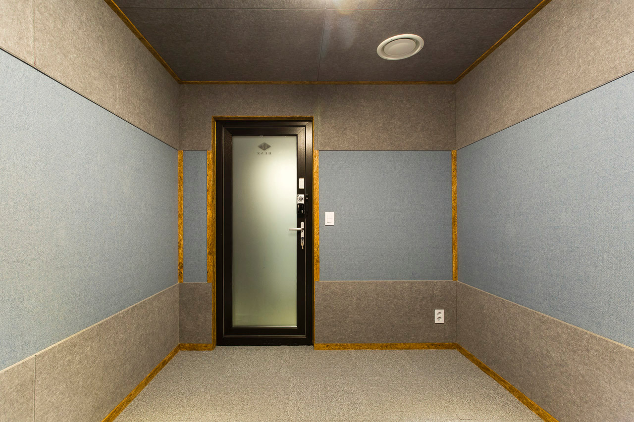 Studio image 5