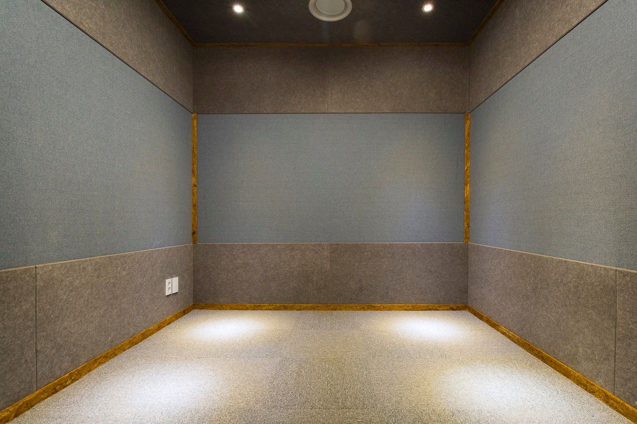 Studio image 4