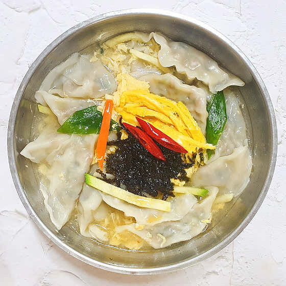 만두국 메뉴 사진(네이버)