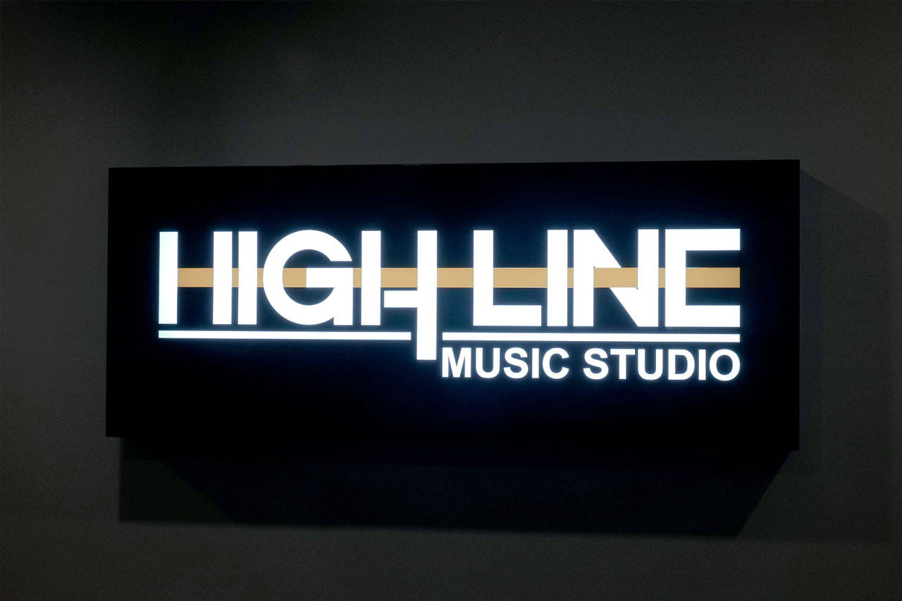 Studio image 4