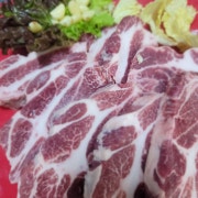 이베리코 꽃목살 메뉴 사진(네이버)