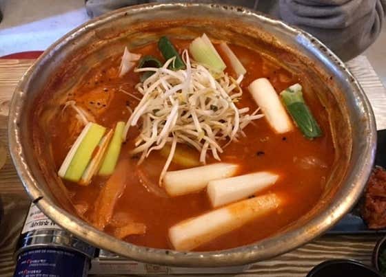 닭도리탕 중 메뉴 사진(네이버)