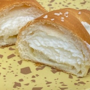 생크림소금빵 메뉴 사진(네이버)