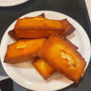 휘낭시에 메뉴 사진(네이버)