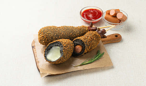 먹물치즈핫도그(NO) 메뉴 사진(네이버)
