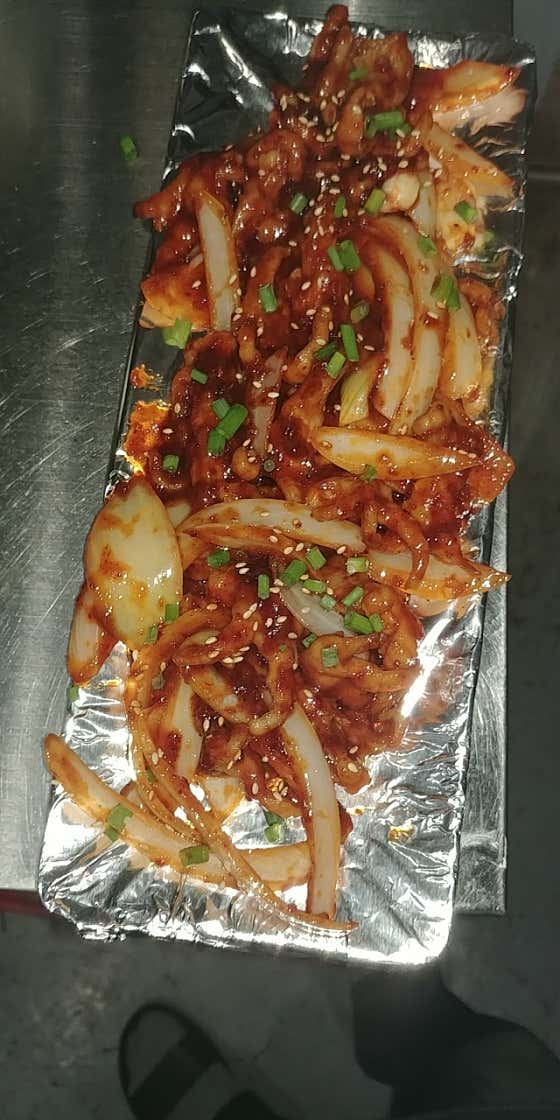 매콤 뼈없는닭발 메뉴 사진(네이버)