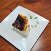 수제바스크치즈케이크 메뉴 사진(네이버)