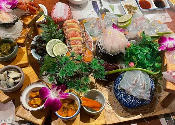 햇빛 프리미엄 코스 메뉴 사진(네이버)
