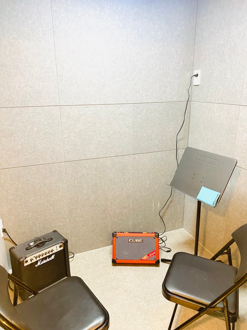 Studio image 4