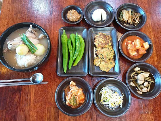 가마솥 보양식 삼계탕 메뉴 사진(네이버)