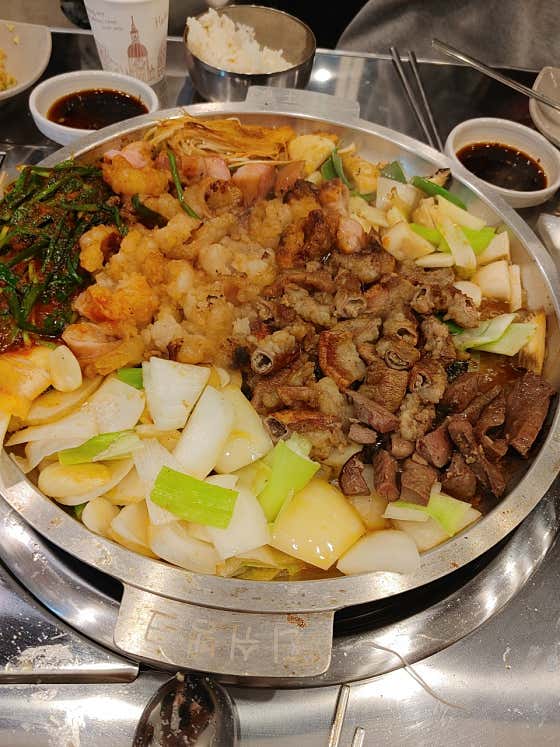 네이버 플레이스 황소곱창 곱돌이네 청라 루원시티점 : 네이버