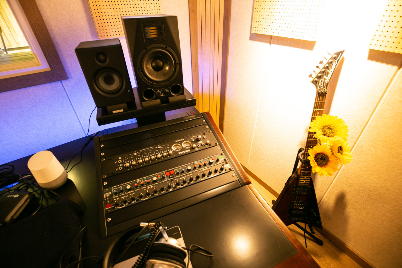 Studio image 5