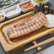 생삼겹살(160g) 메뉴 사진(네이버)
