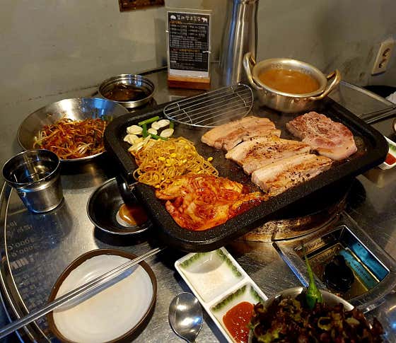 돼지 스페셜 모듬 메뉴 사진(네이버)