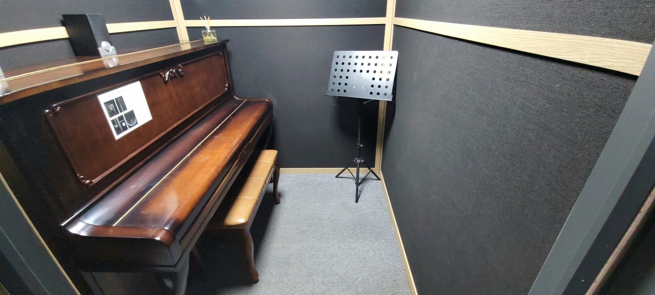 Studio image 2