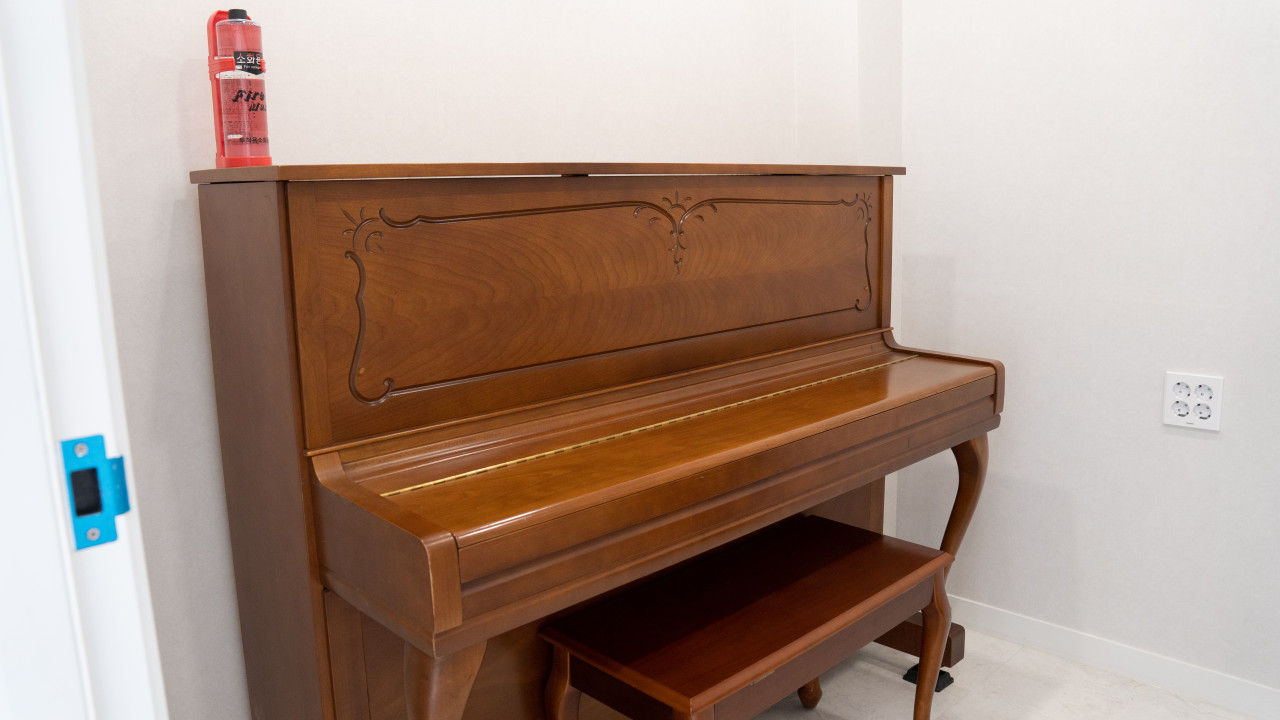 Studio image 2