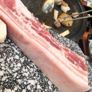 제주산흑돼지삼겹살(150G) 메뉴 사진(네이버)