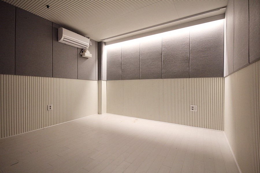 Studio image 3