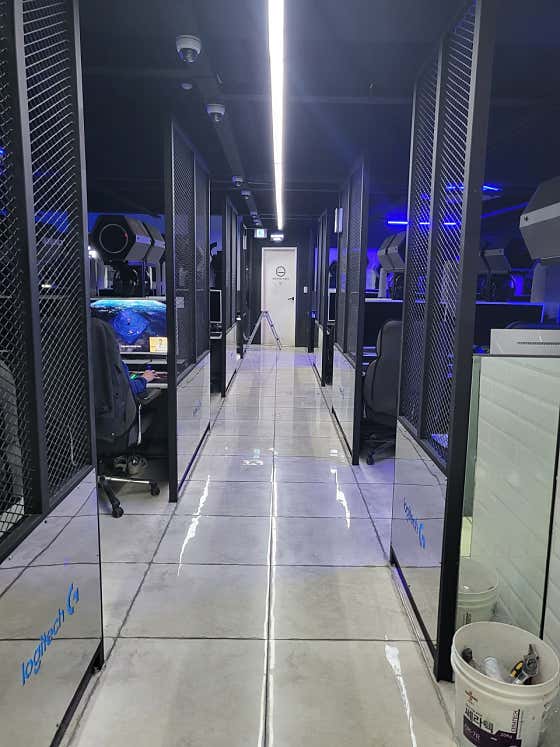 로지텍G PC방