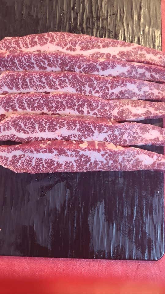 명품업진살 메뉴 사진(네이버)