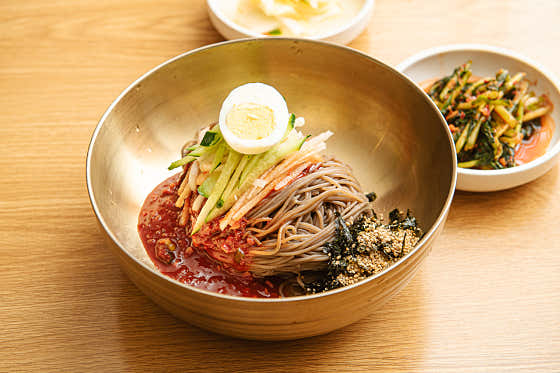 부산집막국수