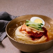 제주 산방 물 밀면 메뉴 사진(네이버)