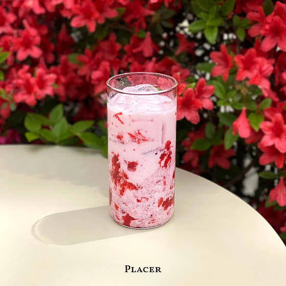 딸기 라떼(STRAWBERRY) 메뉴 사진(네이버)
