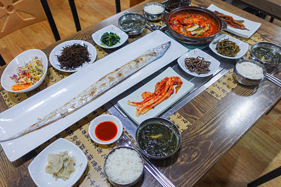고사리순살갈치조림+통갈치구이 3인세트 메뉴 사진(네이버)