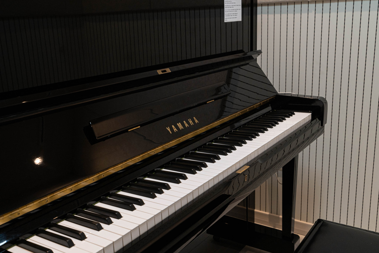 Studio image 5