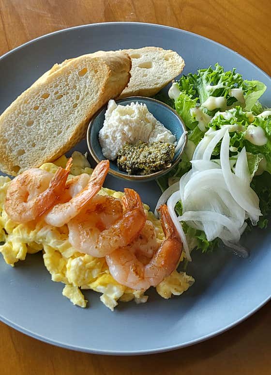 그릴드슈림프오픈샌드위치 메뉴 사진(네이버)