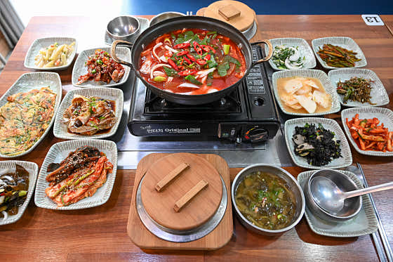 원조 수미네게장밥상 · 네이버 지도·플레이스 2