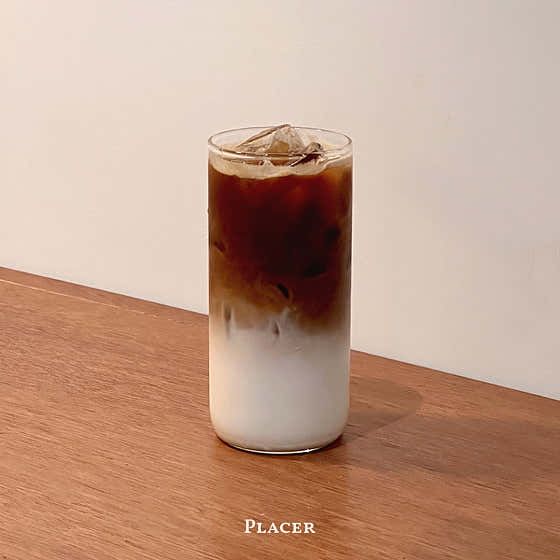 카페 라떼(CAFE LATTE) 메뉴 사진(네이버)