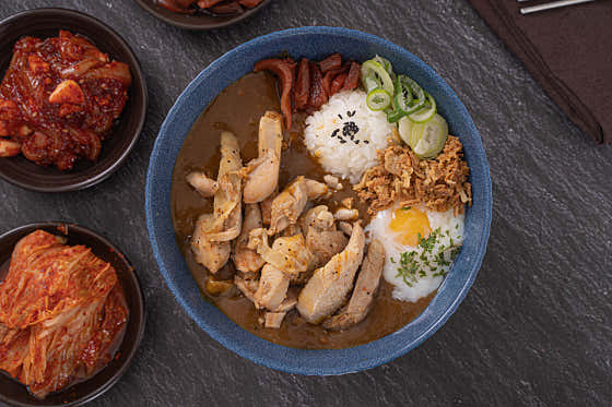 카레(curry)>그릴드닭다리살카레 메뉴 사진(네이버)