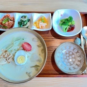 서리태콩국수(100% 진도산 검정콩) 메뉴 사진(네이버)