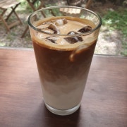카페라떼 (Ice) 메뉴 사진(네이버)