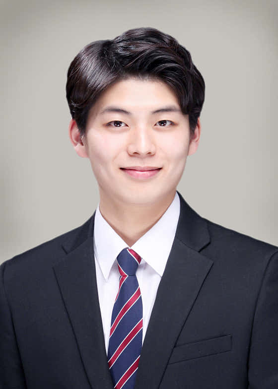 스타사진관 영남대점