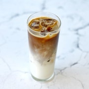 (핫/아이스)카페라떼 메뉴 사진(네이버)