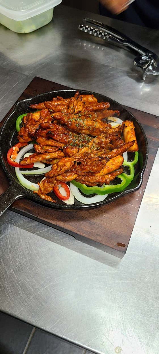 닭목살 양념구이 메뉴 사진(네이버)