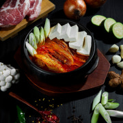 묵은지찌개(소) 메뉴 사진(네이버)