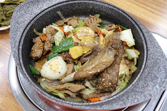 갈비볶음(국내산 180g) 메뉴 사진(네이버)