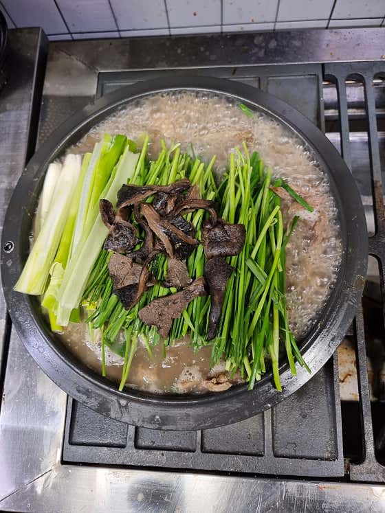 능이해물칼국수,해장국,능이토종닭/오리백숙