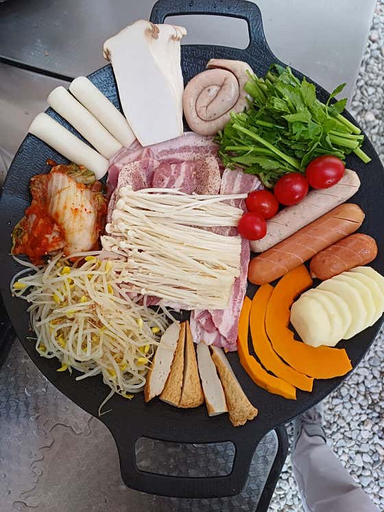 삼겹살한판 메뉴 사진(네이버)