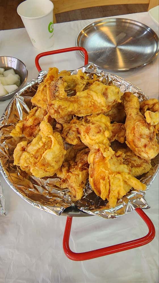오리지날치킨 메뉴 사진(네이버)