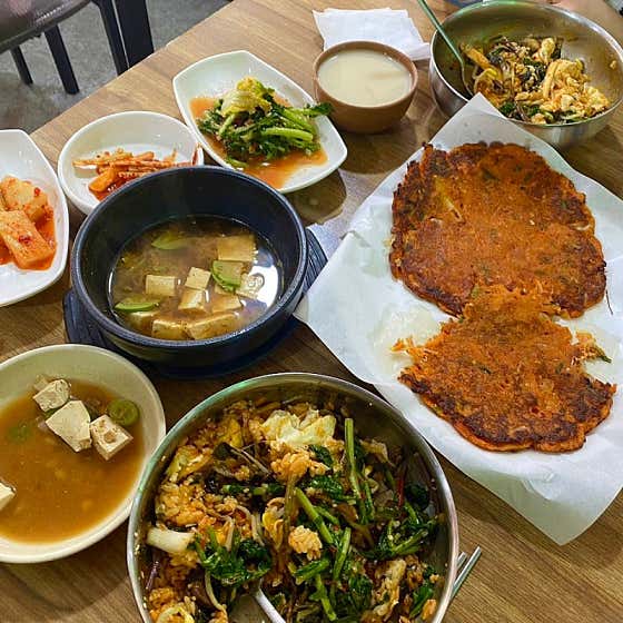 동학식당 · 네이버 지도·플레이스 4
