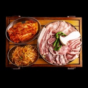 돼슐왕 모둠 (660g) 메뉴 사진(네이버)