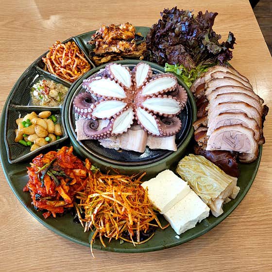 청주왕족발보쌈